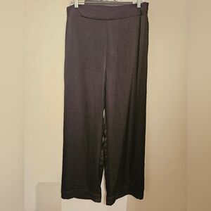 AndNowThis Black Wide-Leg Pants – Size Large